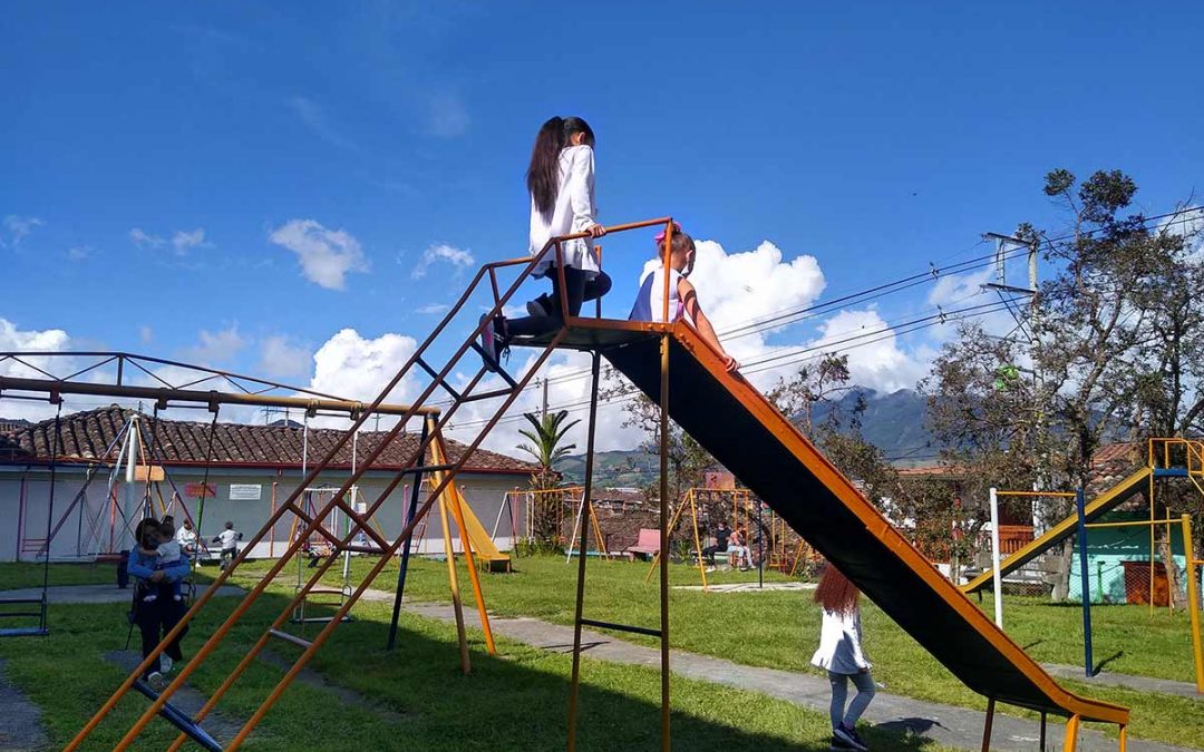 Parque Infantil Andres Isaza Robledo