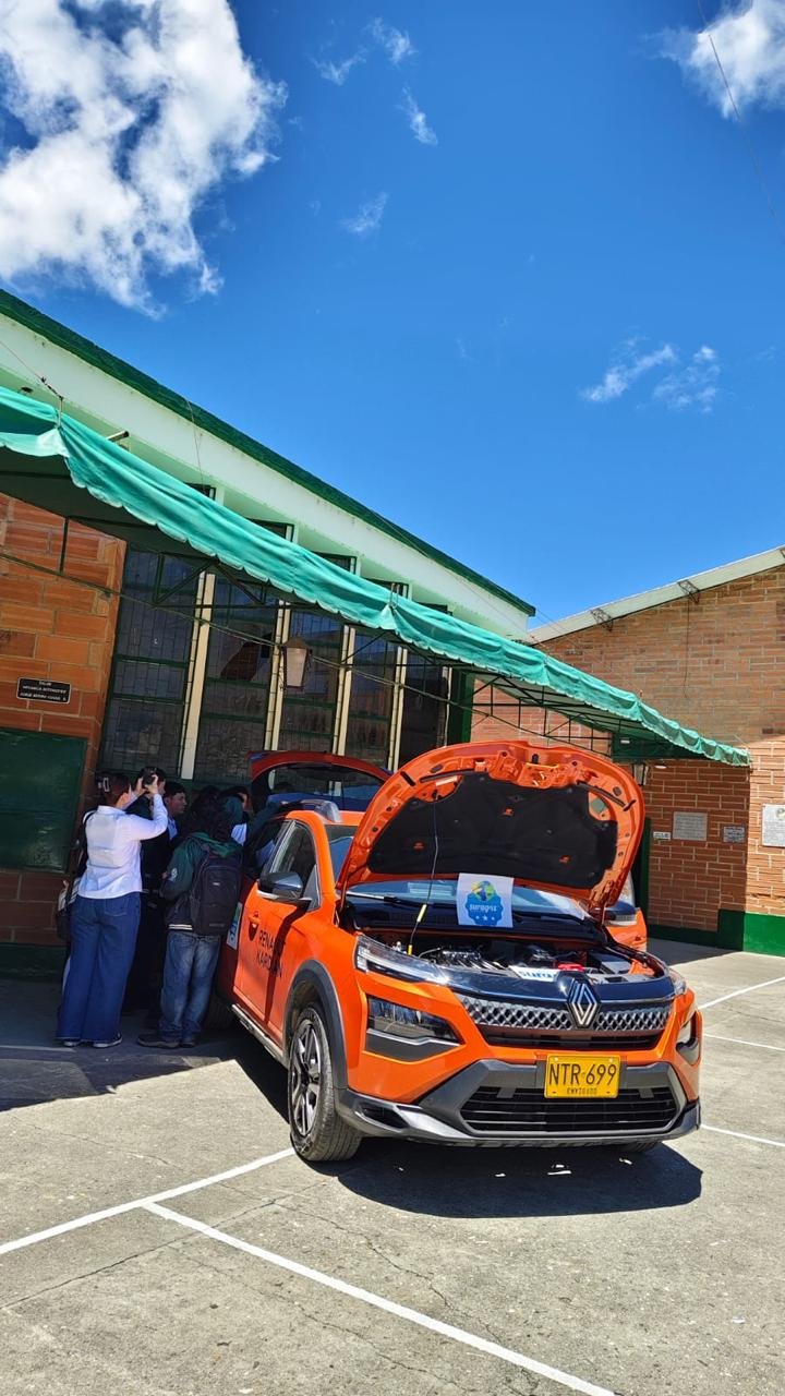 Formación para el empleo: alianza Renting Colombia